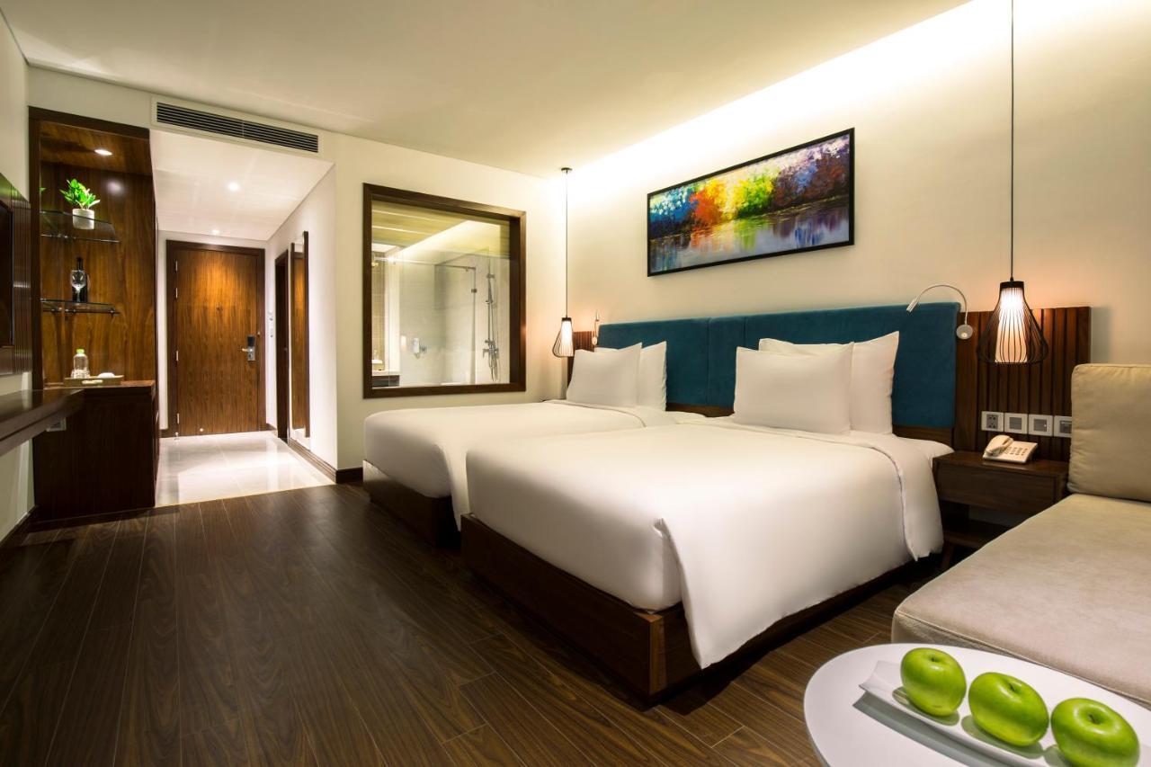 แม็กซิมิลัน ดานัง บีช โฮเต็ล Hotel ภายนอก รูปภาพ