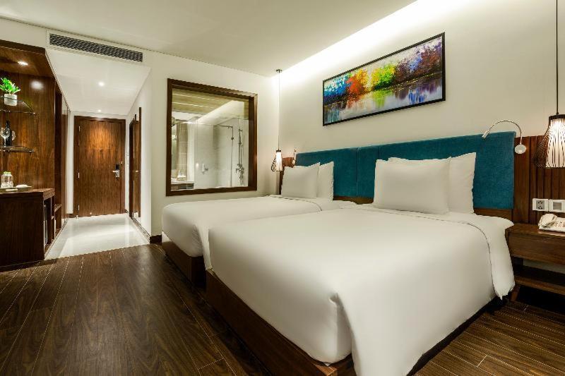 แม็กซิมิลัน ดานัง บีช โฮเต็ล Hotel ห้อง รูปภาพ