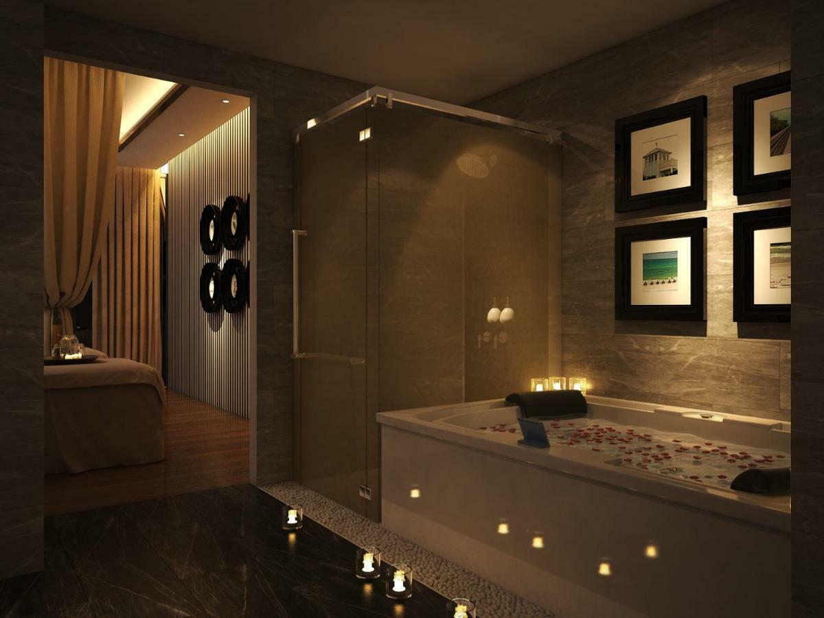 แม็กซิมิลัน ดานัง บีช โฮเต็ล Hotel ภายนอก รูปภาพ