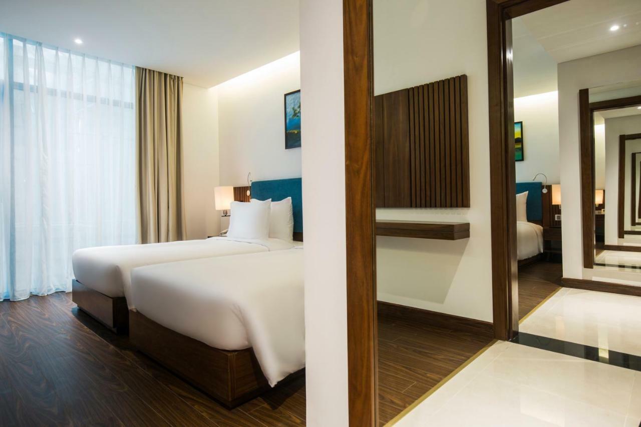 แม็กซิมิลัน ดานัง บีช โฮเต็ล Hotel ภายนอก รูปภาพ